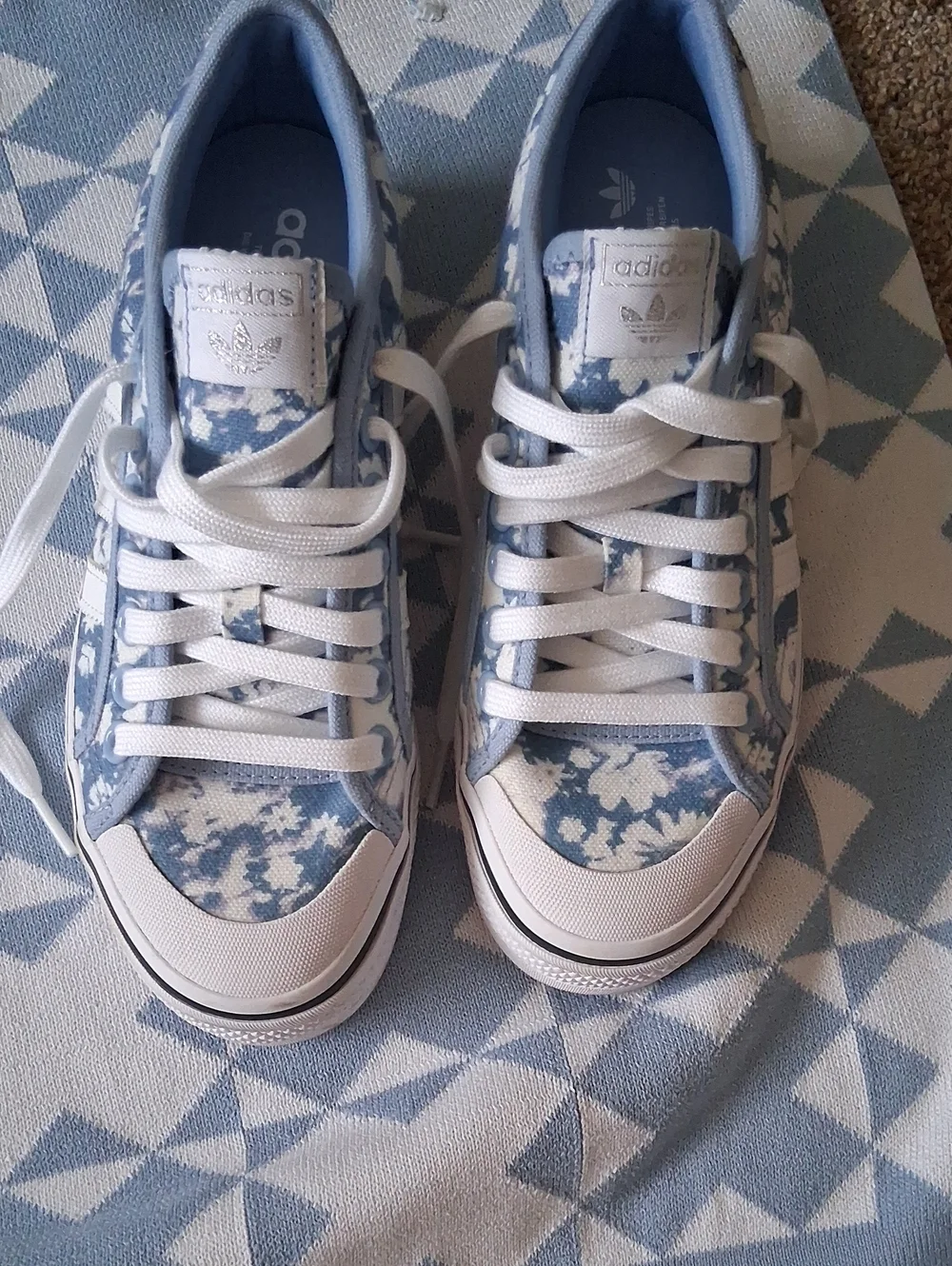 adidas Kids Light Blue and White Floral Sneakers